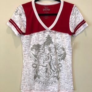 NWT Universal Studios Harry Potter Gryffindor Tee